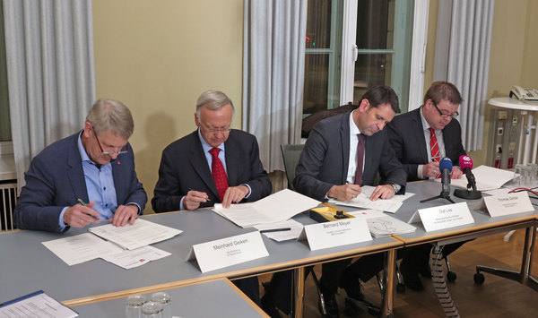 Unterzeichnung Standortsicherungsvertrag Papenburg