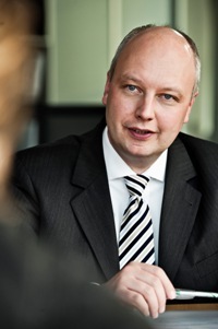 Minister Bode